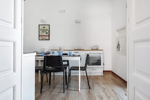 Family Apartment, 1 Bedroom, Air conditioning (Giosue' Apartment Near Bari) | Dining - Giosue' Apartment Near Bari (Adelfia)