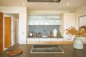 Private kitchen - The View at Gainsborough Studios (London)