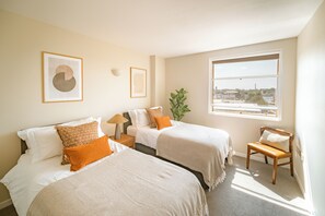 2 bedrooms, WiFi, bed sheets - The View at Gainsborough Studios (London)