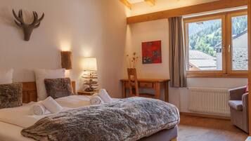8 chambres, lit parapluie, Wi-Fi gratuit