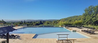 Quiet studio, pool, pets allowed, air conditioning, Var