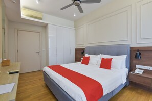 Suite « Premier », 1 chambre | Literie de qualité supérieure, Wi-Fi gratuit, draps fournis