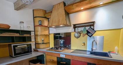 Cottage between city and countryside, free Wi-Fi, along painters' circuit
