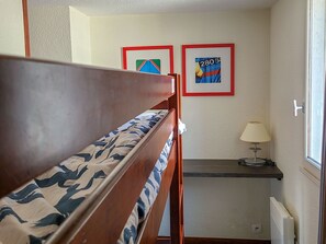 3 bedrooms