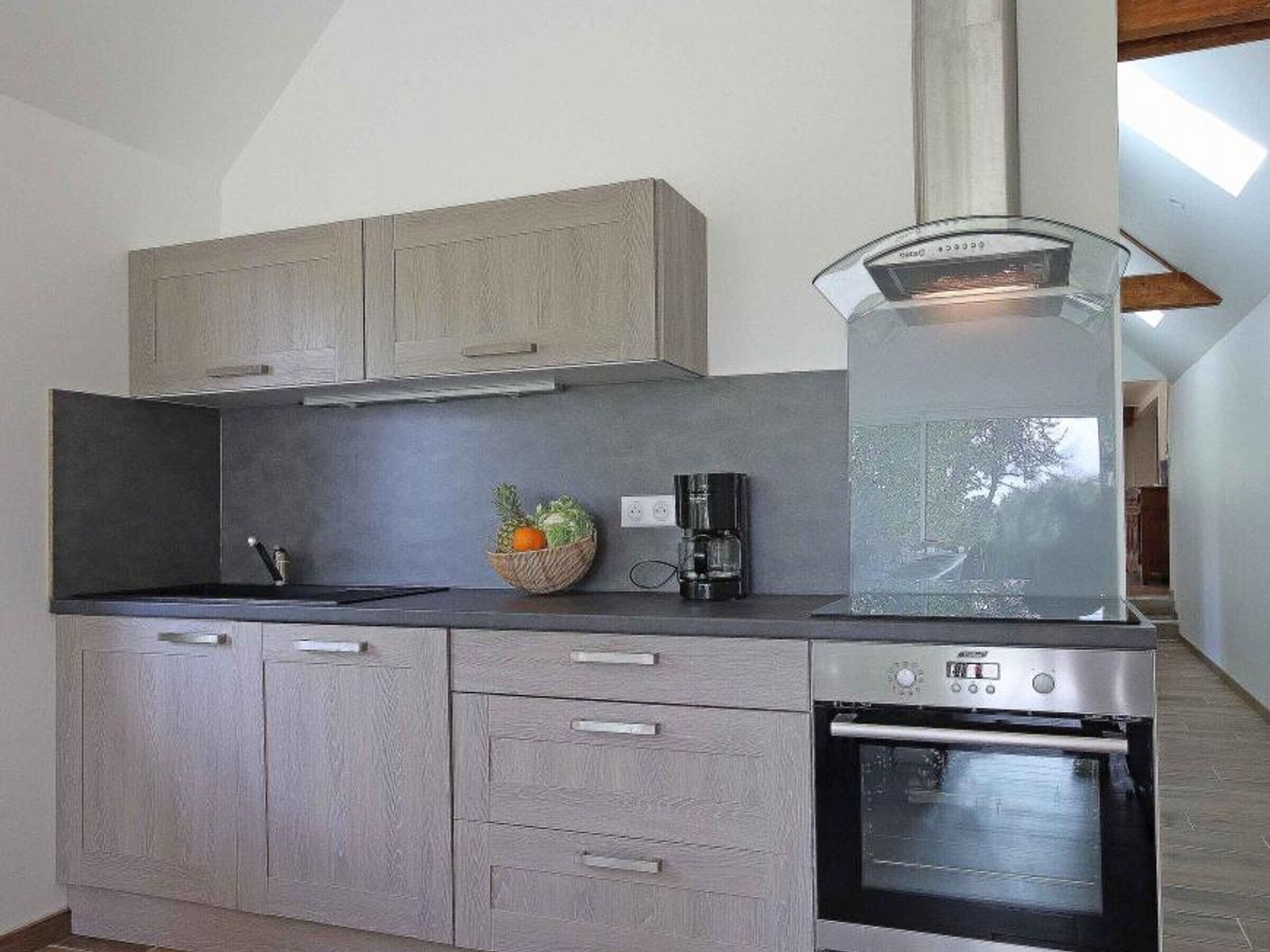 Fridge, microwave, dishwasher
