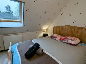 2 chambres, Wi-Fi gratuit, draps fournis