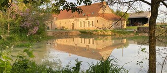Typical house in Berry with fiber and private yard