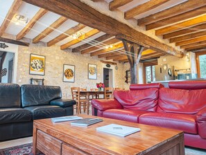 TV - Typical house in Berry with fiber and private yard (Étrechet)