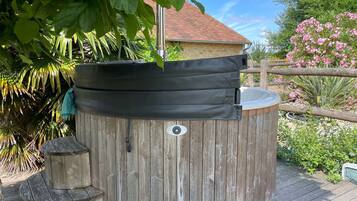 UtendĂžrs boblebad