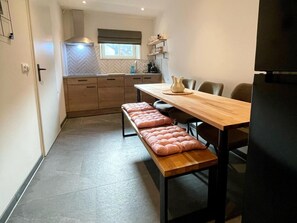 Cottage | Tempat makan