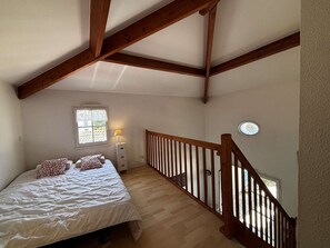 2 bedrooms - Pavilion near the ocean with secure heated pool (Saint-Hilaire-de-Riez)