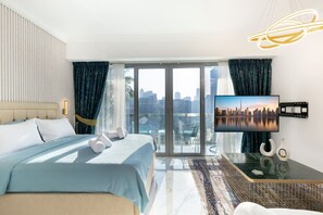 Iron/ironing board, travel cot, free WiFi, bed sheets