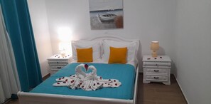 1 bedroom, free WiFi, bed sheets