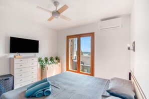 2 habitaciones, tabla de planchar con plancha, wifi y ropa de cama 