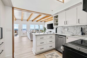 Fridge, microwave, oven, stovetop - Folly Beach Front Escape - Newly Renovated! (Folly Beach)