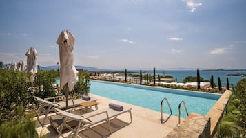 Adult Deluxe Swim Up Sea View | Basseng | Innendørsbasseng og sesongbasert utendørsbasseng