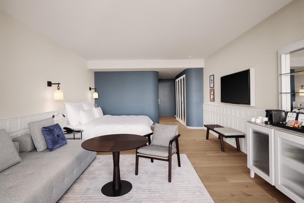 Kamar Deluks, pemandangan laut | Seprai premium, minibar, brankas, dan setrika/meja setrika