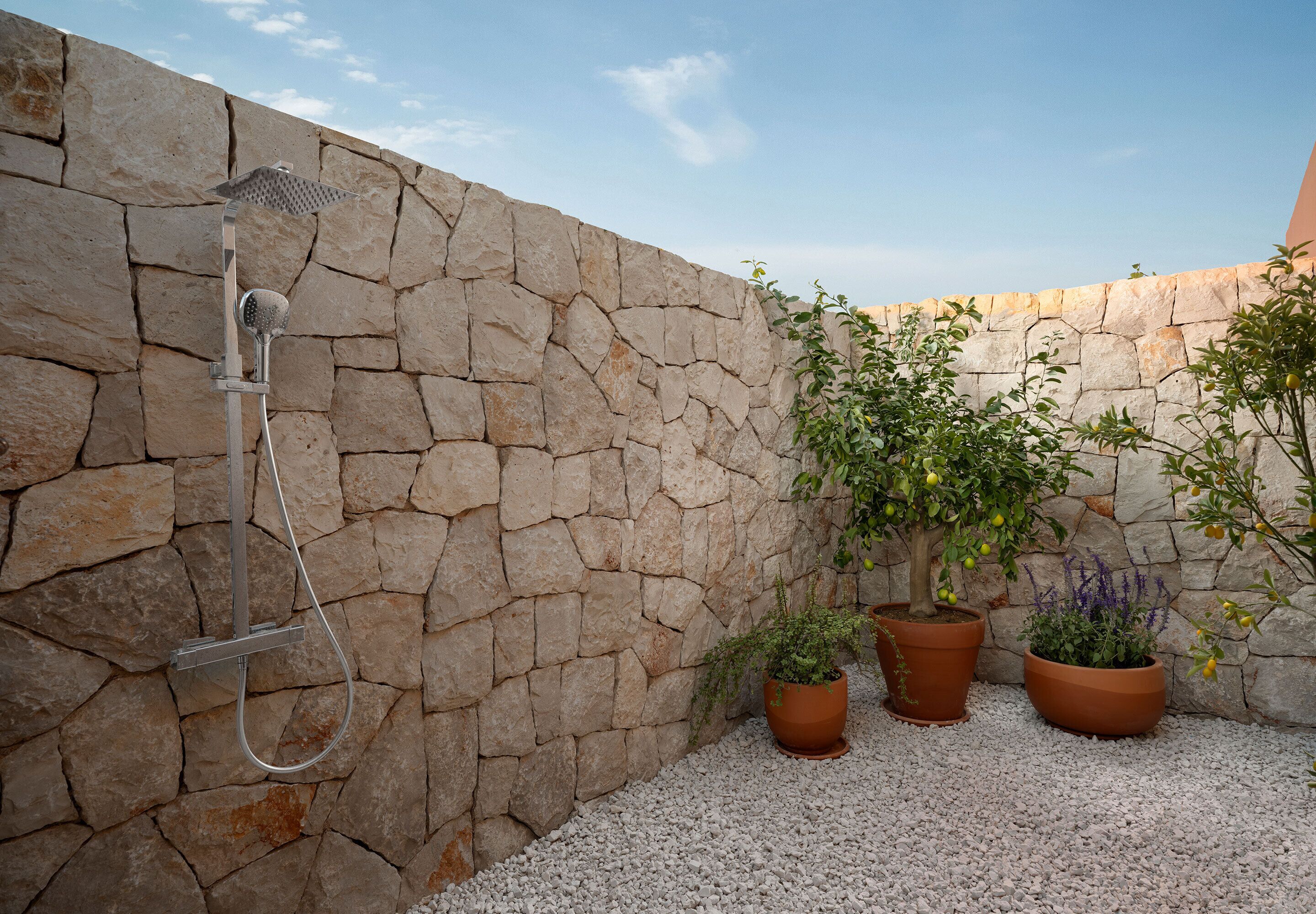 迷你吧、免费 WiFi、床单