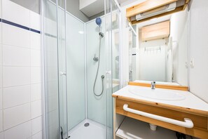 Dusj og hårføner