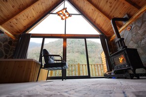 Lydisolert og wi-fi (inkludert)