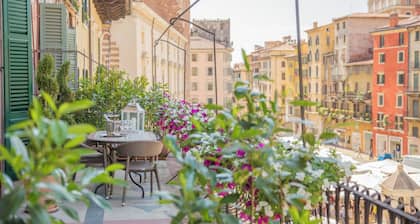 Corte Realdi Suites Piazza Erbe