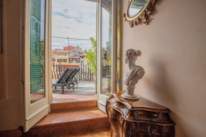 Signature Suite, City View | Terrace/patio -  Corte Realdi Suites Piazza Erbe (Verona)