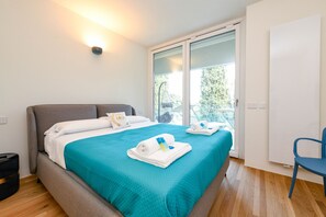 3 bedrooms, iron/ironing board, free WiFi