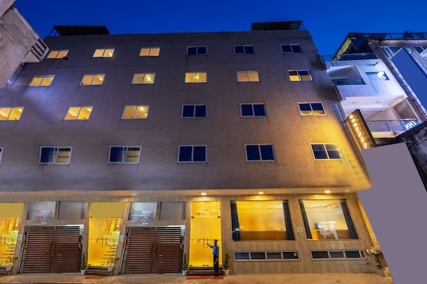 Front of property – evening/night