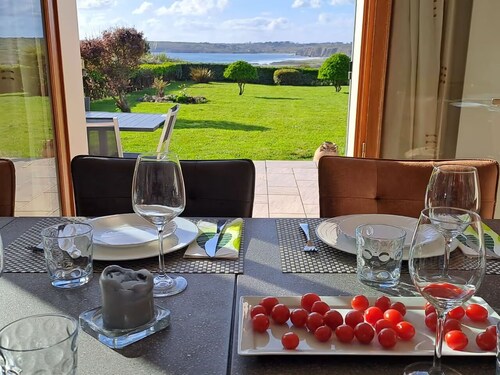 Plage de goulien, house 9 persons