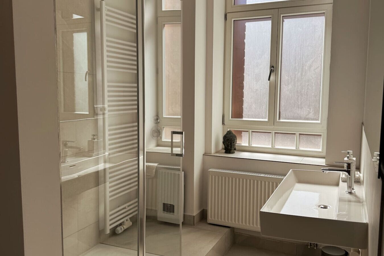 Hair dryer, towels