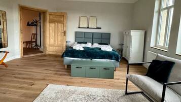 2 soveværelser, skrivebord, gratis Wi-Fi, sengetøj