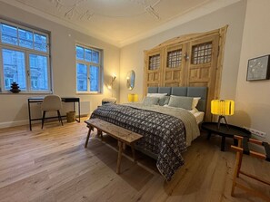 2 bedrooms, desk, free WiFi, bed sheets