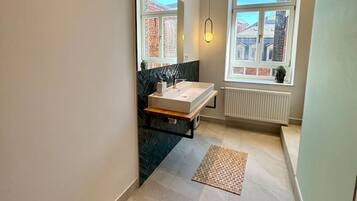 Haartrockner, Handtücher