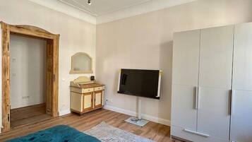 2 soveværelser, skrivebord, gratis Wi-Fi, sengetøj