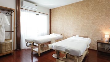 Couples treatment room(s), hot stone massages, deep-tissue massages