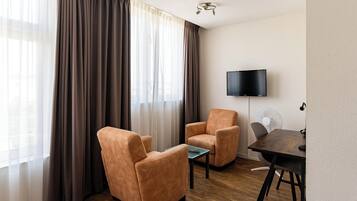 Family Room, Multiple Beds