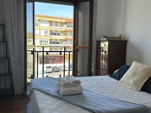 2 bedrooms, iron/ironing board - Apartment in the center El Refugio 3016 (Santoña)