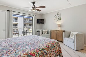 1 bedroom, iron/ironing board, free WiFi, bed sheets