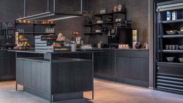 Dagelijks ontbijtbuffet (EUR 14 per persoon)