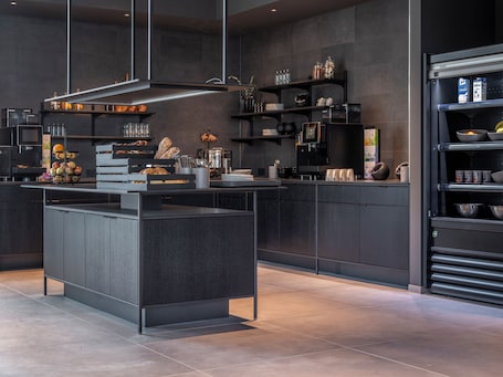 Daily buffet breakfast (EUR 14 per person)