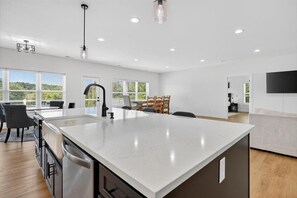 Interior - Sunset Cove Waterfront, Sleeps 14, Open concept (Orange)