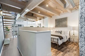 Interior - Santana Row Properties #8 - Silicon Valley Getaway: Escape the Ordinary! (San Jose)