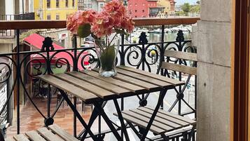 Studio Suite, Marina View | Outdoor dining