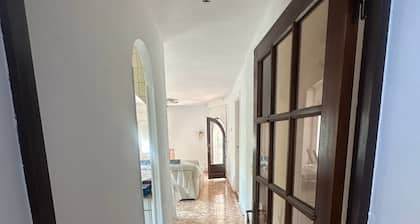 CASA REFORMADA VACACIONAL EN EMPURIABRAVA