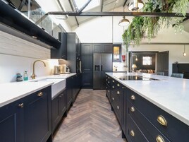 Casa de campo | Cozinha privada | Talheres/pratos/utensílios de cozinha
