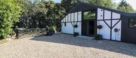 Cottage | Exterior