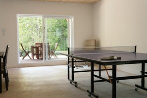 Spielezimmer