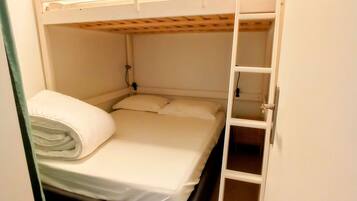 1 chambre, draps fournis