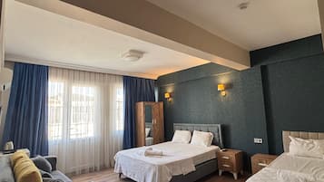 Chambre Triple Confort, balcon