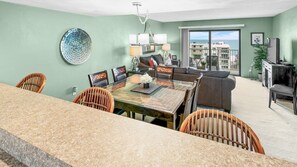 TV - 608 Ocean Terrace - Daytona Beach Oceanfront Vacations, Inc (Daytona Beach Shores)